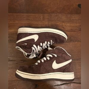 Nike Brown/Cream Suede Dunks